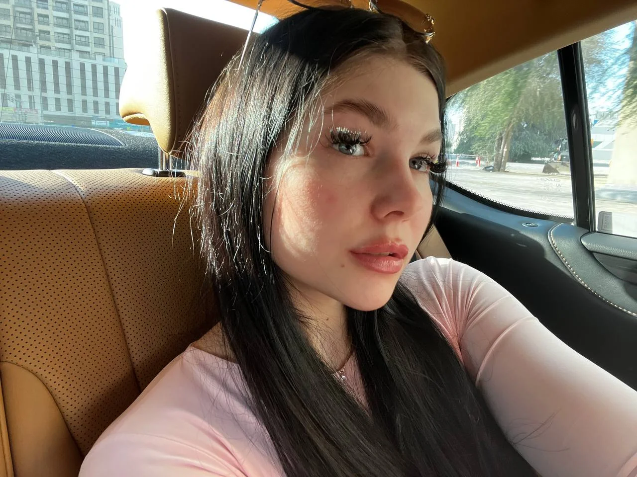 Escort model Nancy in Dubai