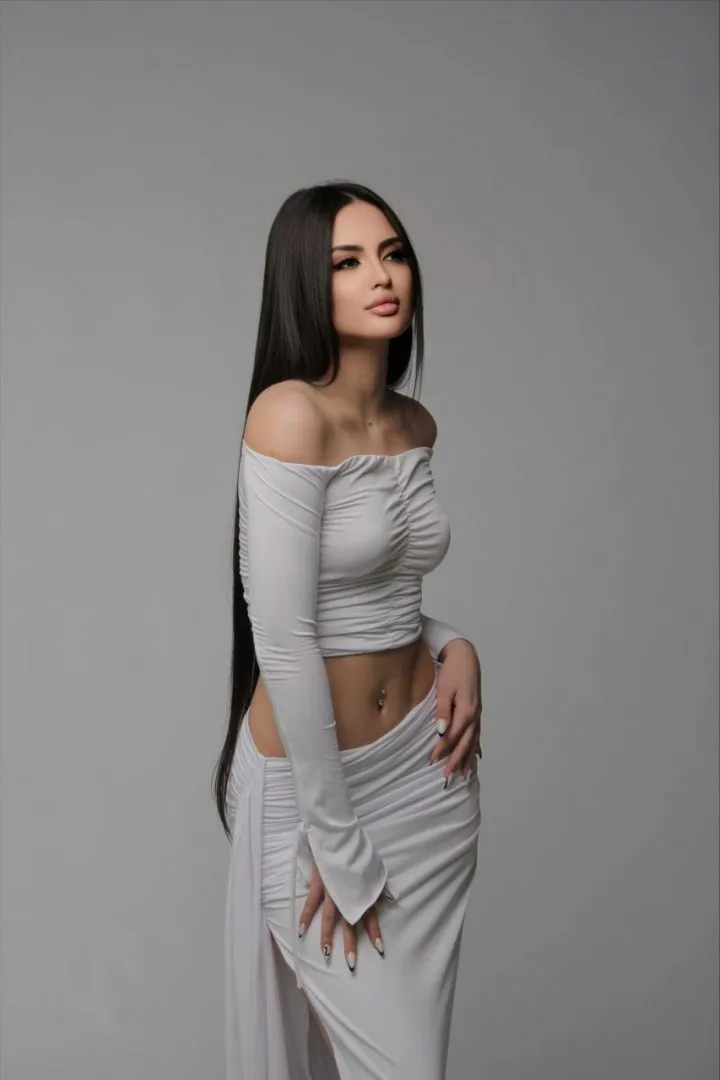 Escort model Felicia in Dubai