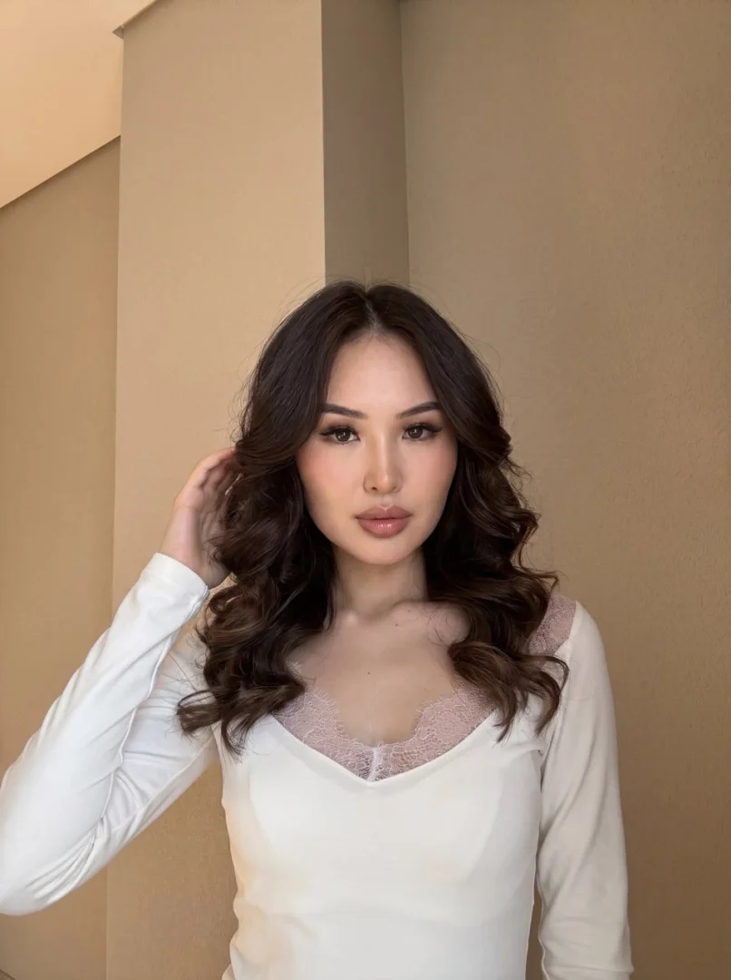 Moni