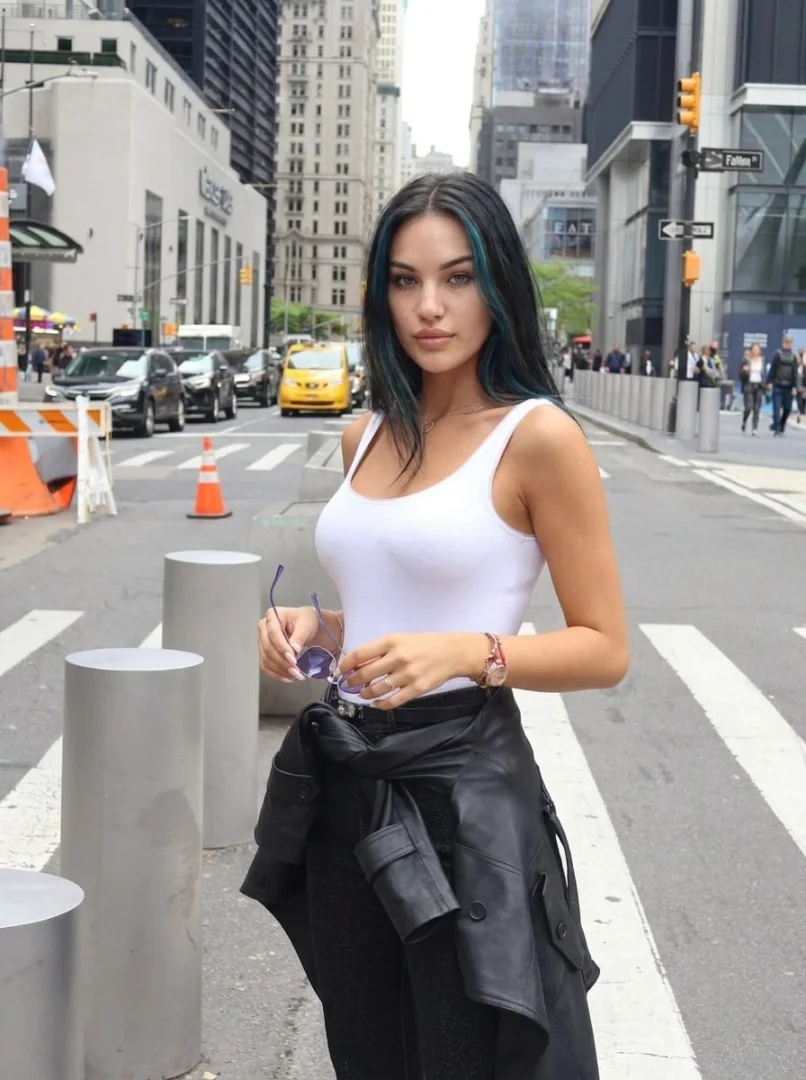Tesiya